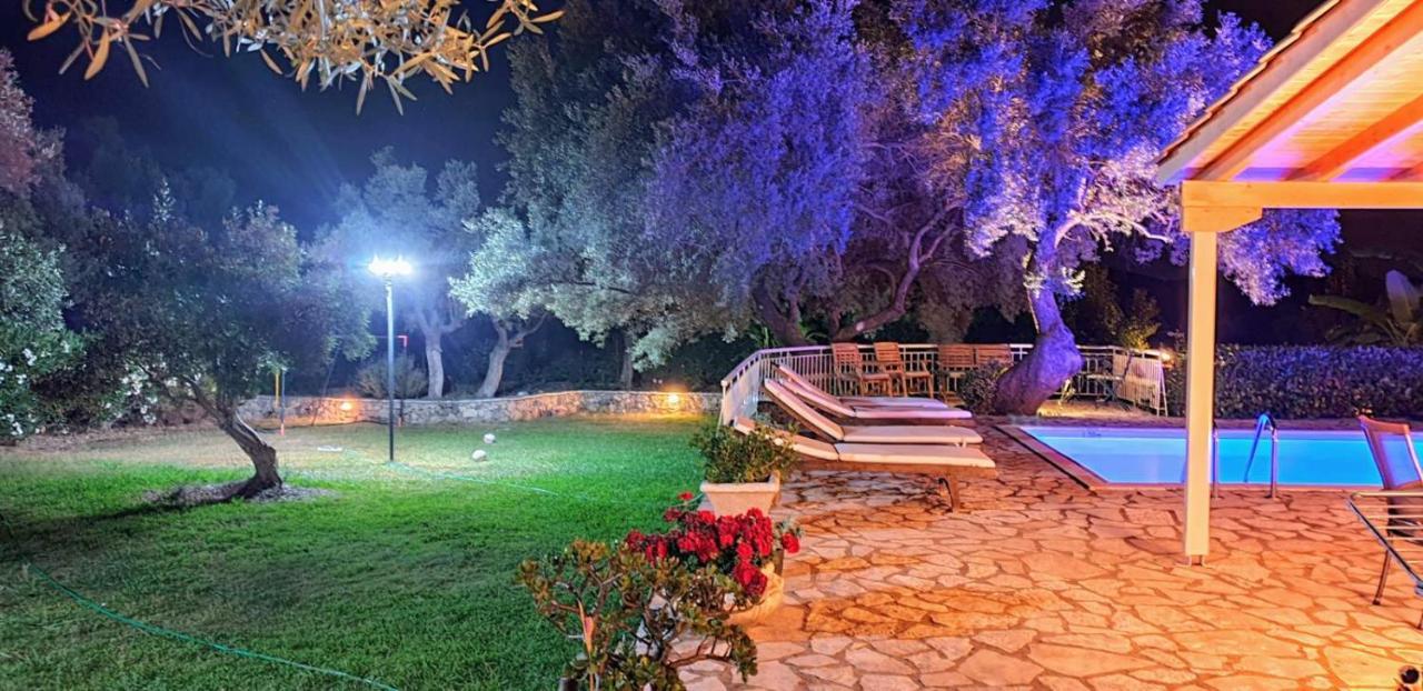 Aelia Villa Sivota  Luaran gambar