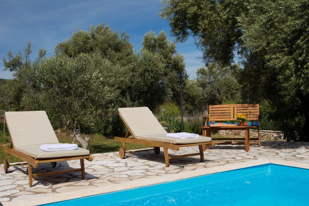 Aelia Villa Sivota  Bilik gambar