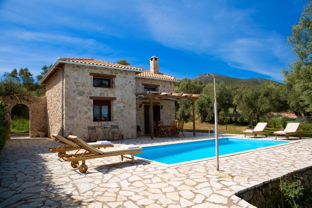 Aelia Villa Sivota  Bilik gambar
